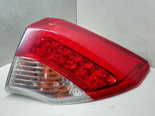 фонарь задний правый Renault Laguna 3 поколение 2007, 2.0 л., DCi, M9R 802, дизель, 6МКПП, голубой, хетчбэк 5 дв.