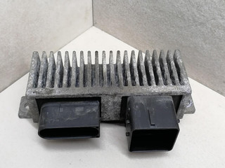 реле накала свечей Renault Laguna 3 поколение 2007, 2.0 л., DCi, M9R 802, дизель, 6МКПП, голубой, хетчбэк 5 дв., 8200558438-A