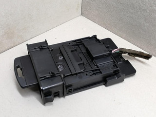 ключ-карта Renault Laguna 3 поколение 2007, 2.0 л., DCi, M9R 802, дизель, 6МКПП, голубой, хетчбэк 5 дв.