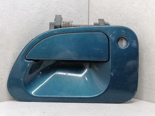 личинка дверного замка Mitsubishi Space Gear 1 поколение [рестайлинг] 1997
