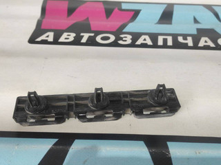 Кронштейн крепления порога Tesla Model S 1 поколение 2012, 1003691-00-A