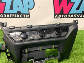 блок управления печки / климат-контроля Honda HR-V 3 поколение RZ 2023