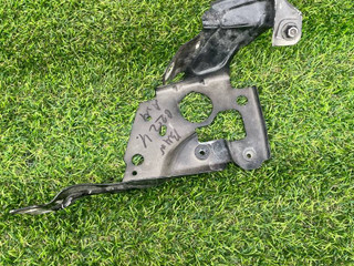 крепление ( кронштейн ) крыла BMW 4 серия G22/G23 (2020 - 2026), 7486802