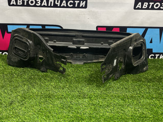 воздуховод (дефлектор) радиатора BMW X5 G05 2023, 7421675