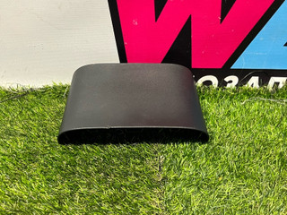 Декоративная накладка центральной консоли Tesla Model Y 1 поколение 2022, электро, белый, 1108494-00-B