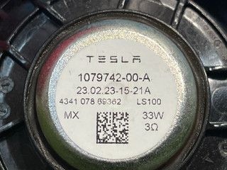 динамик Tesla Model Y 1 поколение 2023, электро, полный привод, 107974200A