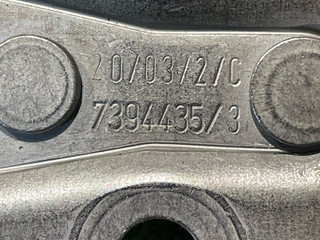 ответная часть (скоба) замка двери Mini Cabrio 3 поколение [рестайлинг] 2021, 1.5 л., бензин, АКПП, красный, кабриолет, передний привод, 7394435