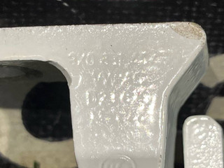 петля двери Volkswagen Tiguan 2 поколение 2020, 2.0 л., бензин, АКПП, внедорожник 5 дв., 8X0831404E