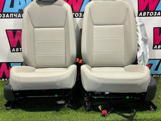 салон (комплект сидений) Volkswagen Tiguan 2 поколение 2020, 2.0 л., бензин, АКПП, внедорожник 5 дв.