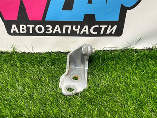 петля двери Ford Mustang 6 поколение S550 [рестайлинг] 2020, 2.3 л., бензин, АКПП, белый, купе, задний привод