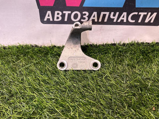 кронштейн (крепление) RAM 1500 5 поколение (2018 - 2024), бензин, АКПП, пикап, 68287943AE