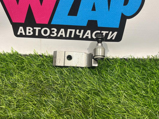 петля двери Mini Clubman 2 поколение (F54) 2017, 2.0 л., бензин, АКПП, передний привод