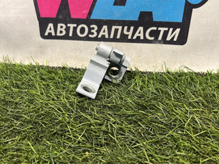 петля двери Volkswagen Jetta 7 поколение 2019, 1.4 л., бензин, АКПП, седан, передний привод, 8X0831404E