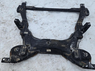 балка подвески передняя (подрамник) Buick Encore GX 1 поколение 2020, 1.3 л., бензин, АКПП, полный привод, 60005729