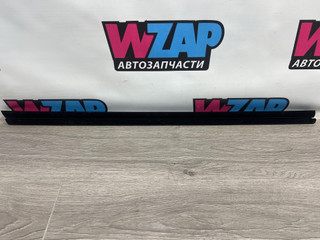 Уплотнитель стекла Chevrolet Trax 2 поколение 2024, 1.2 л., бензин, АКПП, красный, минивэн, передний привод, 428644234, 42876966