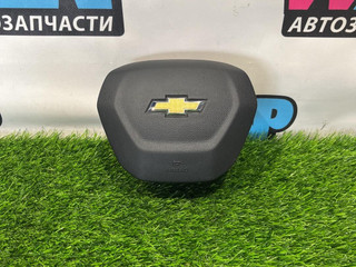подушка безопасности водителя Chevrolet TrailBlazer 3 поколение [рестайлинг] 2023, 1.3 л., бензин, АКПП, полный привод, 60006225
