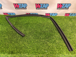 Уплотнитель стекла RAM 1500 5 поколение 2022, АКПП, фургон, 68285724AE