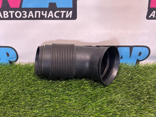 воздухозаборник BMW M3 E46 2003, 3.2 л., S54 B32, бензин, АКПП, синий, хетчбэк 3 дв., задний привод, 7893051