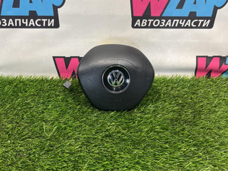 подушка безопасности водителя Volkswagen Jetta 7 поколение 2019, 1.4 л., бензин, АКПП, черный, седан, передний привод, 17A880201F