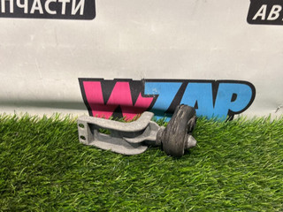 кронштейн глушителя