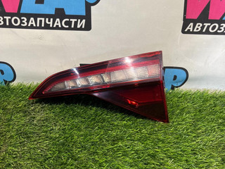 фонарь крышки багажника правый Volkswagen Jetta 7 поколение [рестайлинг] 2021, 1.4 л., бензин, АКПП, синий, передний привод, 17A945094