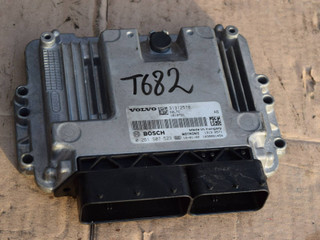 блок управления двигателем Volvo V40 2 поколение 2013, 1.6 л., Ti, B 4164 T3, бензин, робот, универсал, передний привод, 0261S07523, 31312578