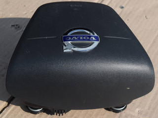 подушка безопасности водителя Volvo XC70 2 поколение 2011, 2.4 л., D5, D 5244 T10, дизель, АКПП, универсал, полный подключаемый привод, 30721915, P30721915