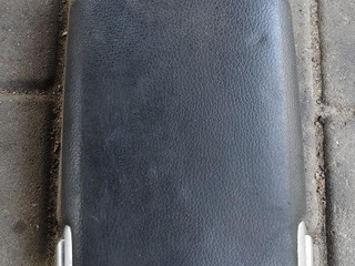 подлокотник Volvo S60 1 поколение [рестайлинг] 2005, 2.4 л., дизель, МКПП, седан, 30643895JC, 30643895