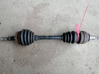 полуось передняя левая (приводной вал, ШРУС) Opel Vectra C 2003, 2.2 л., Z 22 SE, бензин, 5МКПП, серебро, хетчбэк 5 дв.