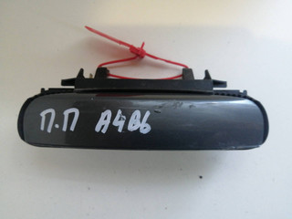 ручка наружная Audi A4 B6 2003, 2.5 л., AKE, дизель, мышка, универсал, 4B0839885