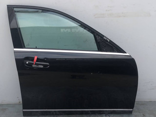 дверь передняя правая Mercedes-Benz C-Класс W204/S204 C204 2007, 1.8 л., бензин, АКПП, седан