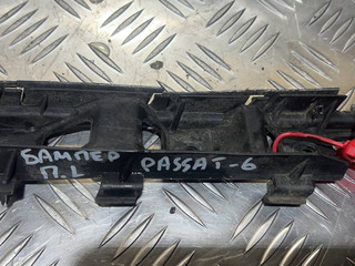 Крепление бампера переднего Volkswagen Passat B6 2006, 1.9 л., BXE, дизель, МКПП, серебро, седан
