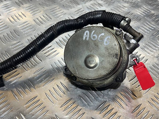 насос вакуумный Audi A6 4F/C6 2007, 2.7 л., дизель, МКПП, black, 06T320-9225, 059145100E