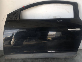 дверь передняя левая Renault Megane 3 поколение 2011, 1.6 л., бензин, МКПП, купе