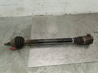 полуось передняя правая (приводной вал, ШРУС) Volkswagen Golf 4 поколение 1999, 1.6 л., бензин, 5МКПП