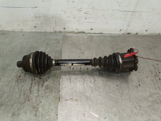полуось передняя правая (приводной вал, ШРУС) Audi A4 B6 2003, 2.5 л., дизель, АКПП, универсал, 8E0407271T
