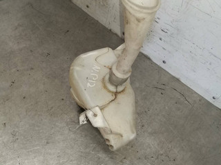 бачок омывателя