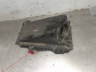 корпус воздушного фильтра Volkswagen Golf 4 поколение 2003, 1.9 л., AXR, дизель, 5МКПП, белый, хетчбэк 5 дв.
