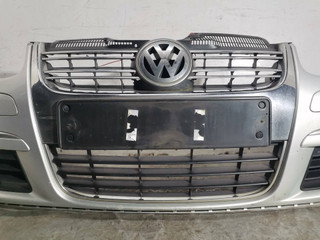 решетка радиатора Volkswagen Golf 5 поколение 2007, универсал