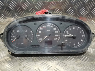 щиток приборов (приборная панель) Renault Scenic 1 поколение 1998, 1.6 л., бензин, МКПП, минивэн