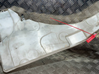 бачок омывателя BMW X5 E70 2008, 3.0 л., M57 D30 (306D3), дизель, АКПП, черный, внедорожник 5 дв., 7161476, 7190998, 7184713, 7161465