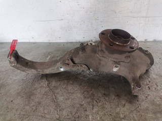 ступица передняя левая BMW X5 E70 2008, 3.0 л., M57 D30 (306D3), дизель, АКПП, черный, внедорожник 5 дв.
