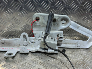 петля капота левая Land Rover Range Rover Evoque L551 2020, 2.0 л., бензин, АКПП, внедорожник 5 дв., K8D2-16801-A