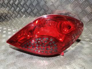 фонарь задний правый Peugeot 207 1 поколение 2008, 1.4 л., KFU (ET3J4), бензин, 5МКПП, хетчбэк 5 дв.