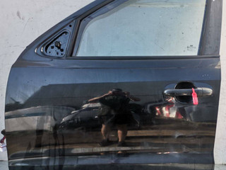 дверь передняя левая Hyundai Santa Fe 2 поколение (CM) 2006, 2.2 л., дизель, 5МКПП, внедорожник 5 дв.
