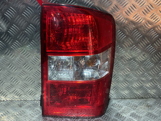 фонарь задний правый Kia Carnival 2 поколение 2009, 2.9 л., дизель, 5МКПП, минивэн
