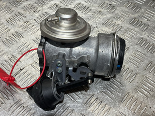 клапан EGR Volkswagen Golf 4 поколение 2004, 1.9 л., ASZ, дизель, 6МКПП, хетчбэк 5 дв., 038131501T