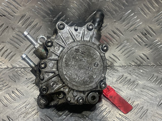 тандемный насос Mitsubishi Outlander 2 поколение 2007, 2.0 л., BSY, дизель, МКПП, внедорожник 5 дв., 03G145209