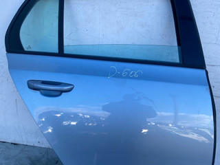 дверь задняя правая Volkswagen Golf 6 поколение 2010, 1.6 л., CAYA, дизель, 5МКПП, хетчбэк 5 дв.