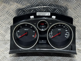 щиток приборов (приборная панель) Opel Astra H 2006, дизель, универсал, 13225988